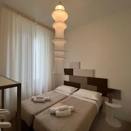 Casa Cavour Beige 아파트 *