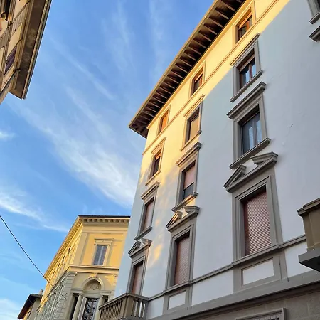 Casa Cavour Beige